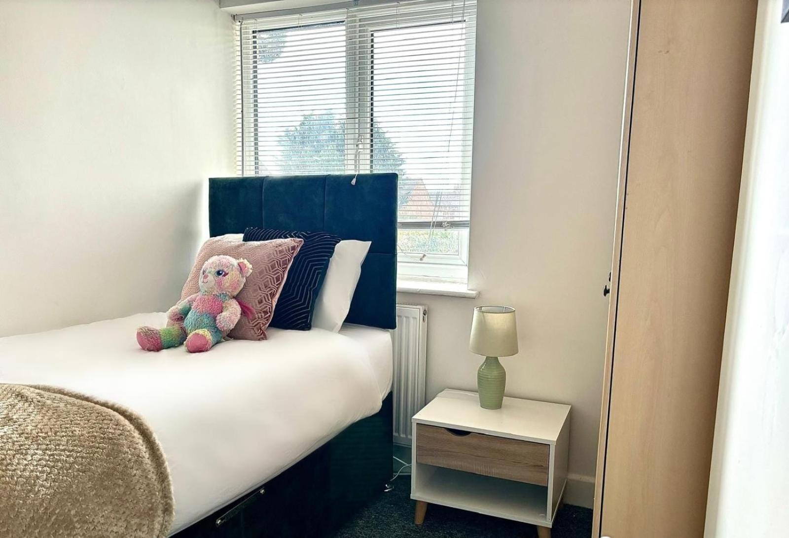 3-Bed Home From Home, Sleeps 6, Great For Contractors, Close To Gulliver'S Valley Theme Park, Free Parking, Hot Tub, Couple Retreat Sheffield Kültér fotó